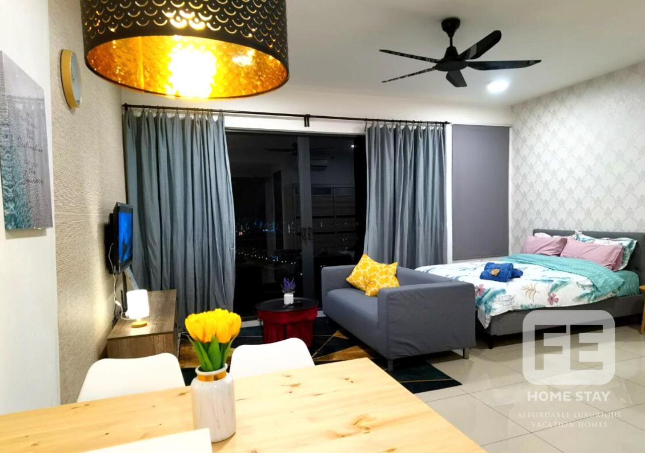 Netflix Wifi Trefoil Homestay Setia Alam Sacc Homestay Fe Σαχ Αλάμ Εξωτερικό φωτογραφία